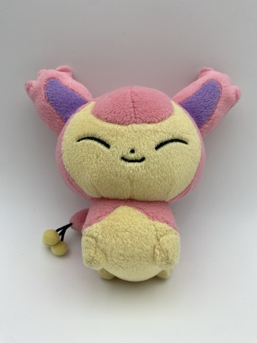Pokémon centro skitty - pokémon,