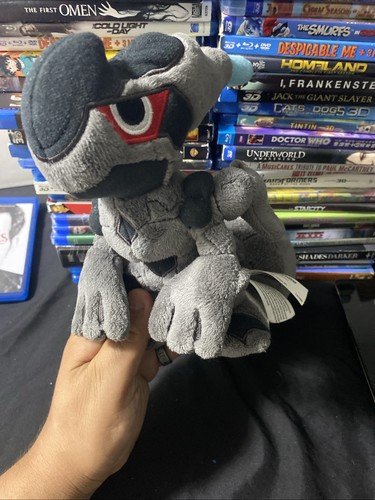 Zekrom pokemon center - zekrom,