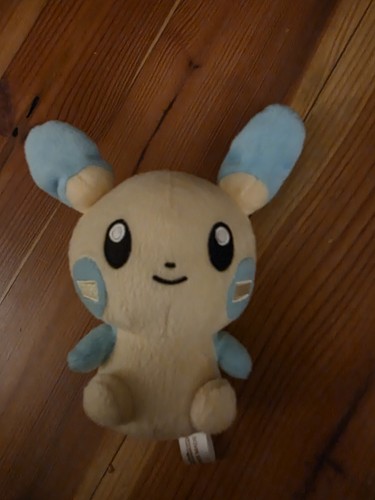 Pokemon center minun pokedoll - minun,