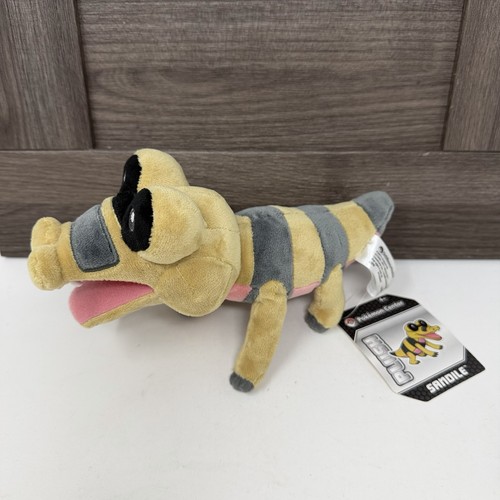 Pokemon center sandile - pokemon,