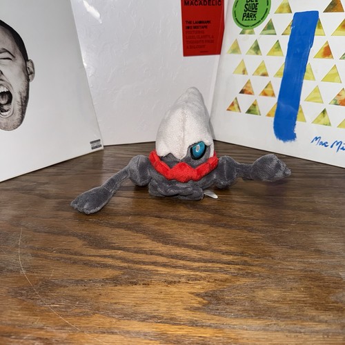 Pokemon center darkrai - center,
