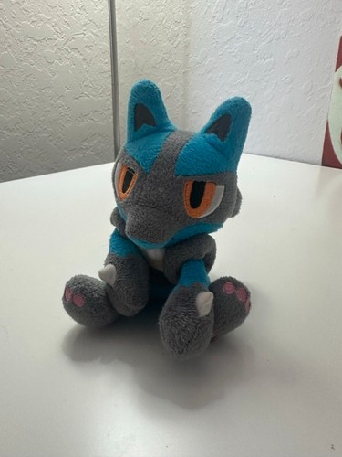 Peluche pokedoll lucario - peluche,
